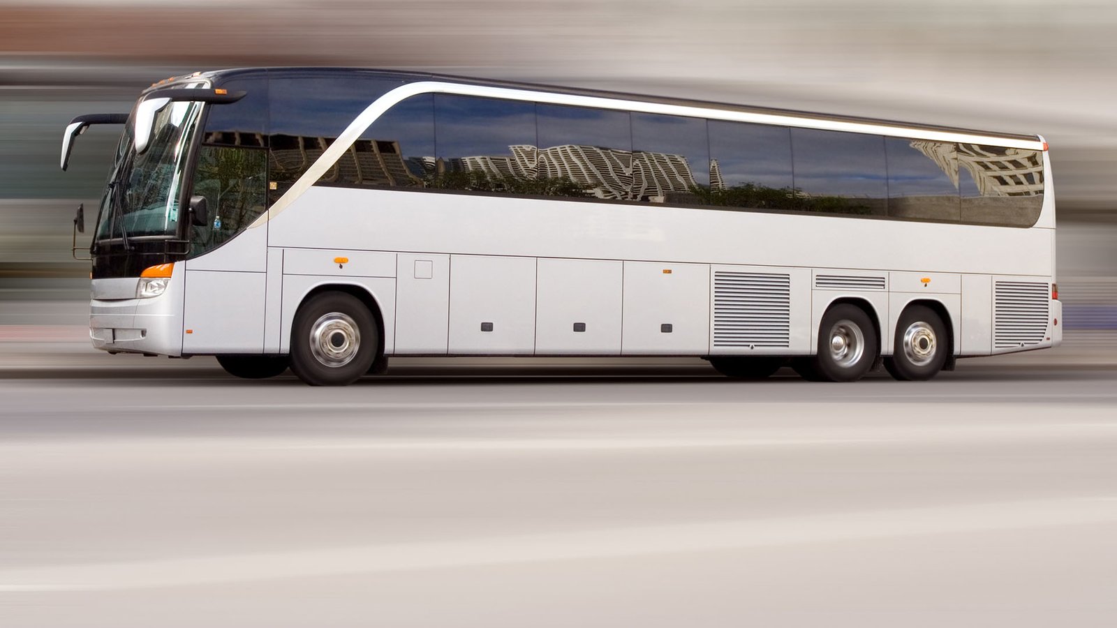 Buses Coaster Services VIP Chauffeur Service Saudi Arabia